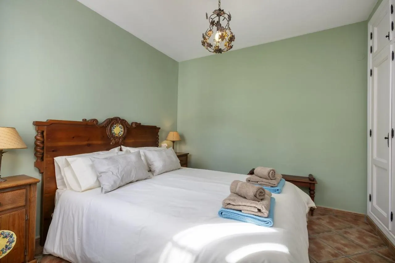 Villa Arin - Beachside Family Home Estepona 0*,