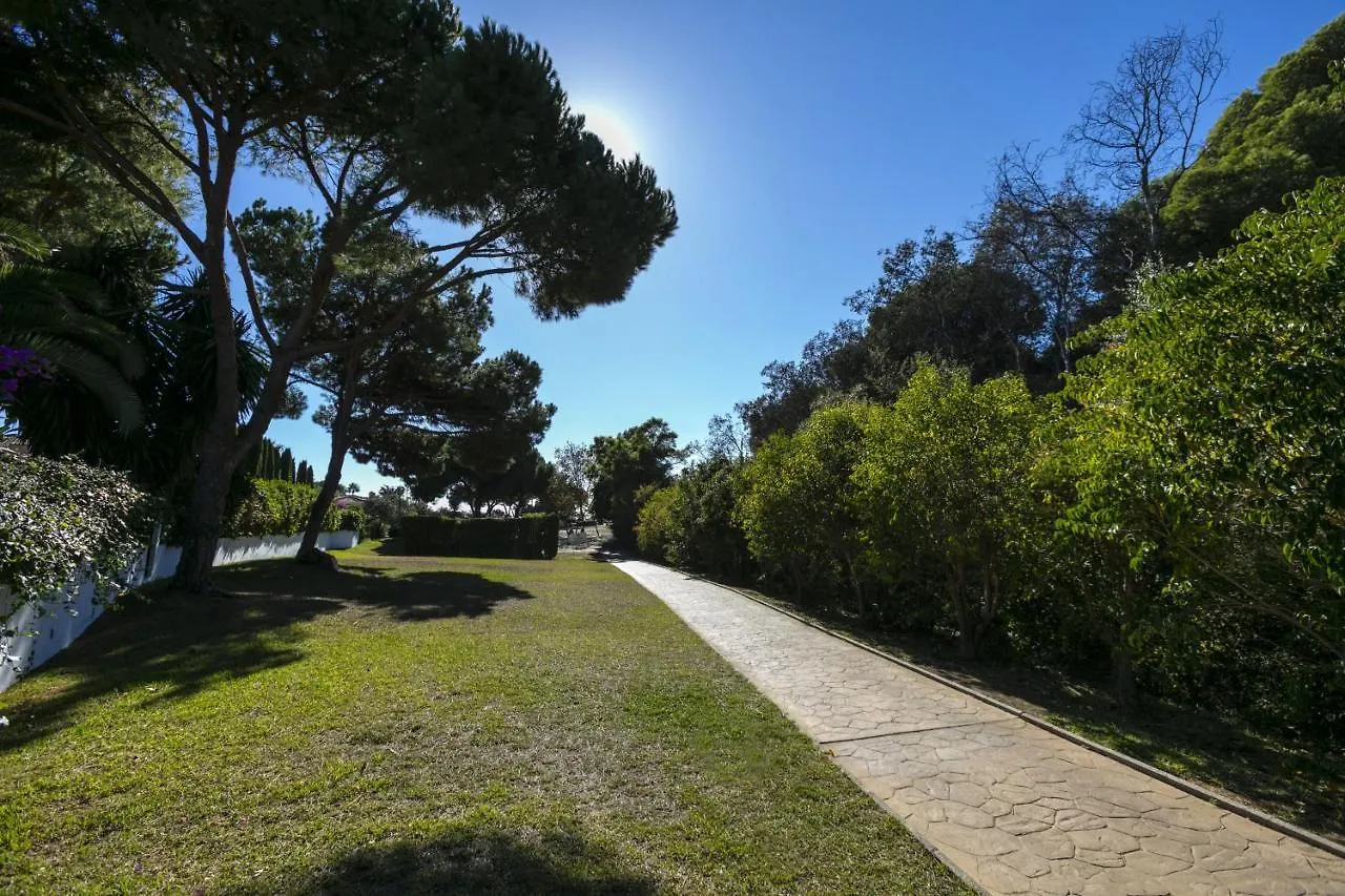 Villa Arin - Beachside Family Home Estepona 0*,